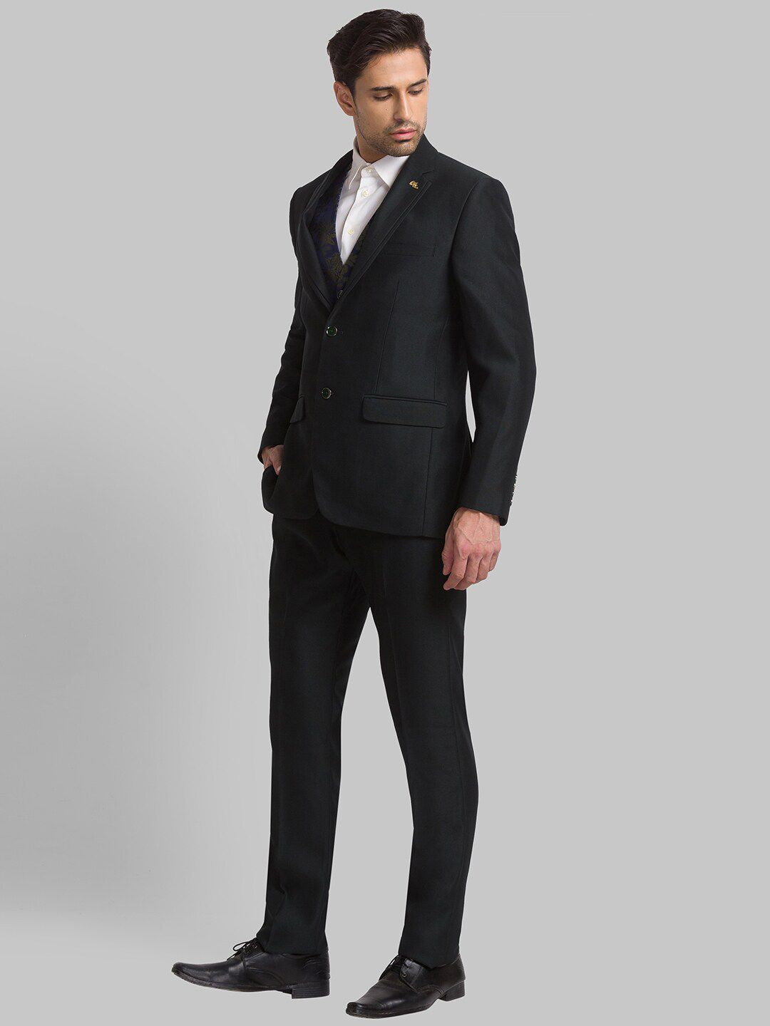 Raymond Men Single-Breasted Three-Piece Formal Suit