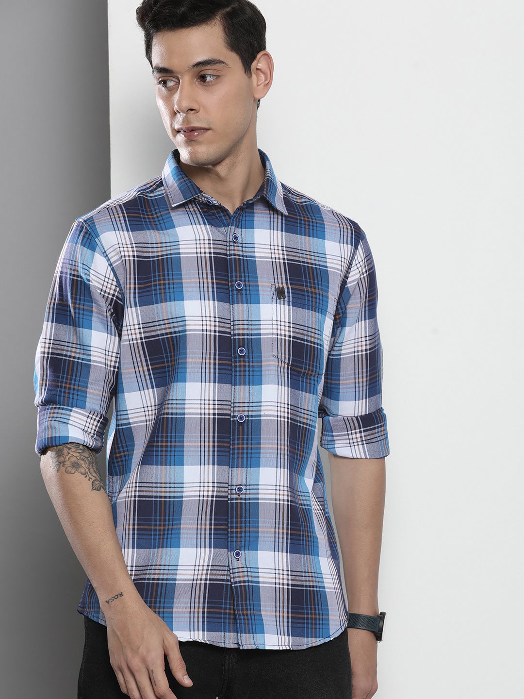 The Indian Garage Co Men Blue Tartan Checked Cotton Casual Shirt