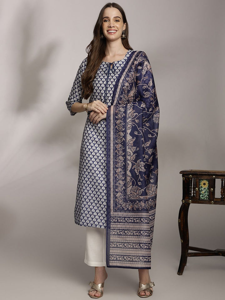 Anouk Women Floral Printed Kurta with Trousers & Dupatta