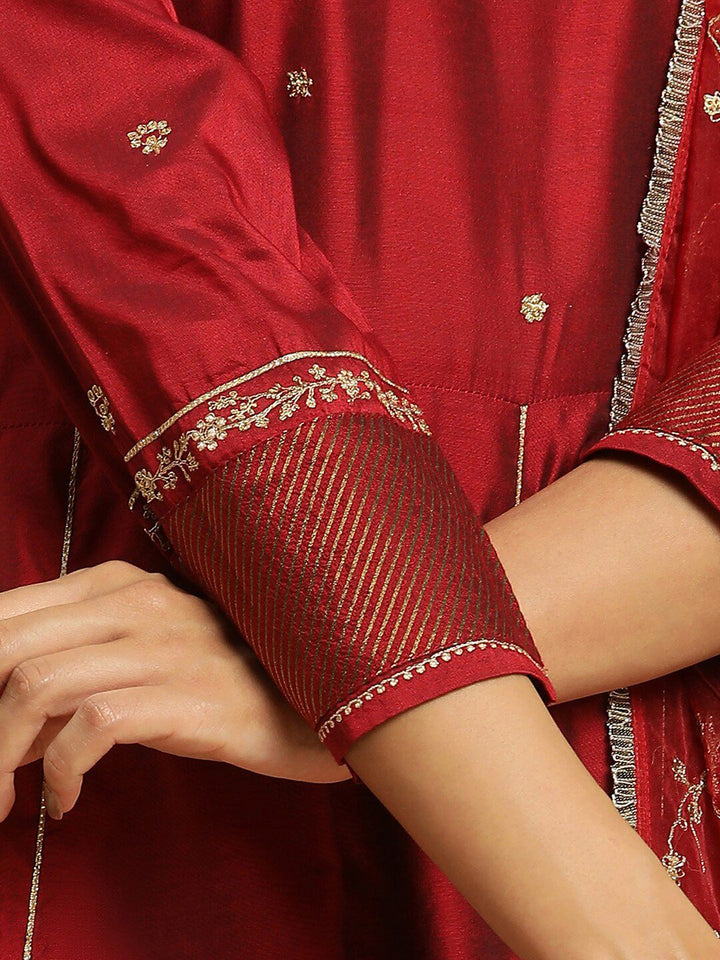 W Floral Yoke Design Anarkali Kurta with Trousers & Dupatta