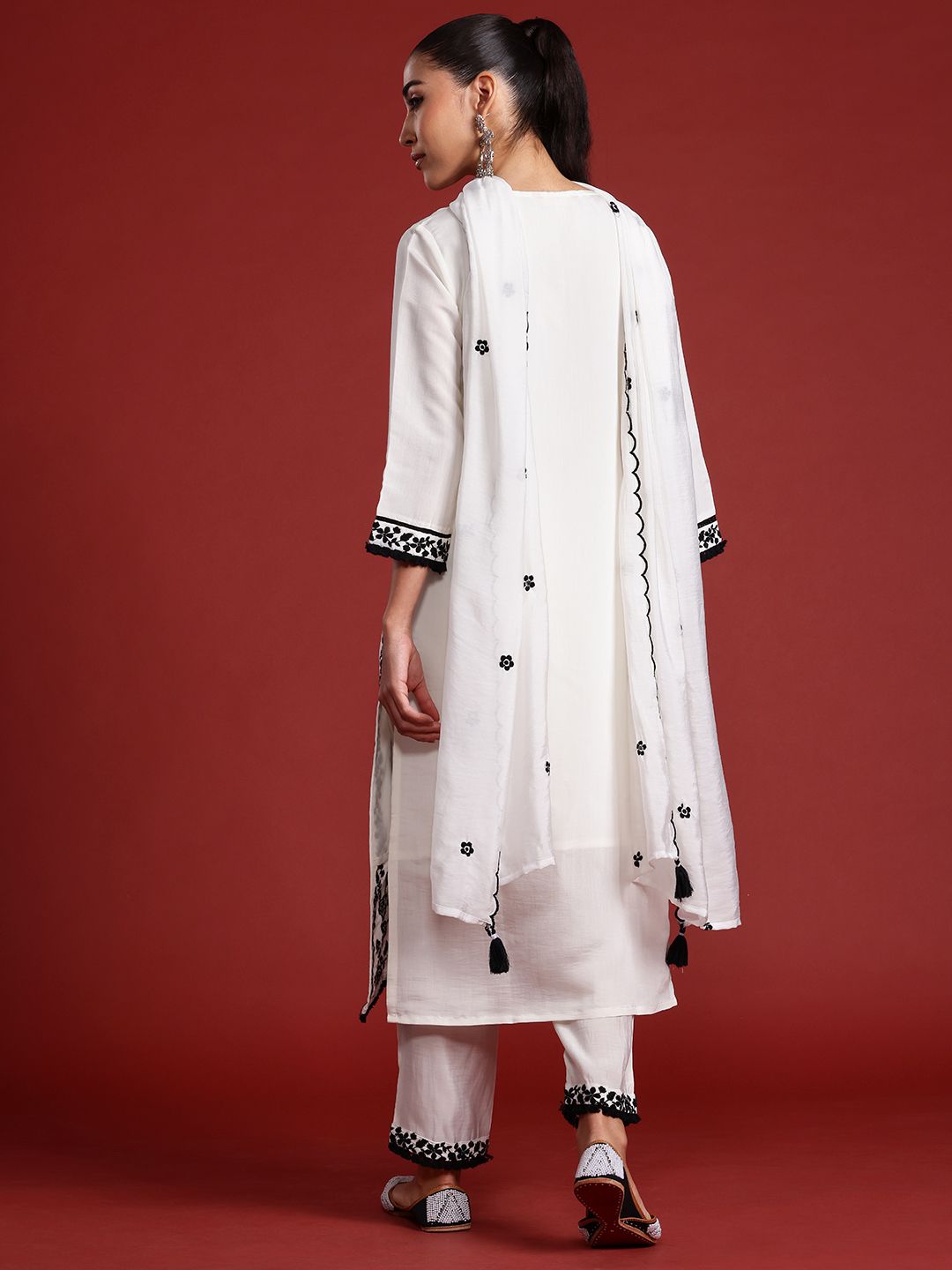 Indo Era Floral Embroidered Thread Work Kurta With Trousers & Dupatta