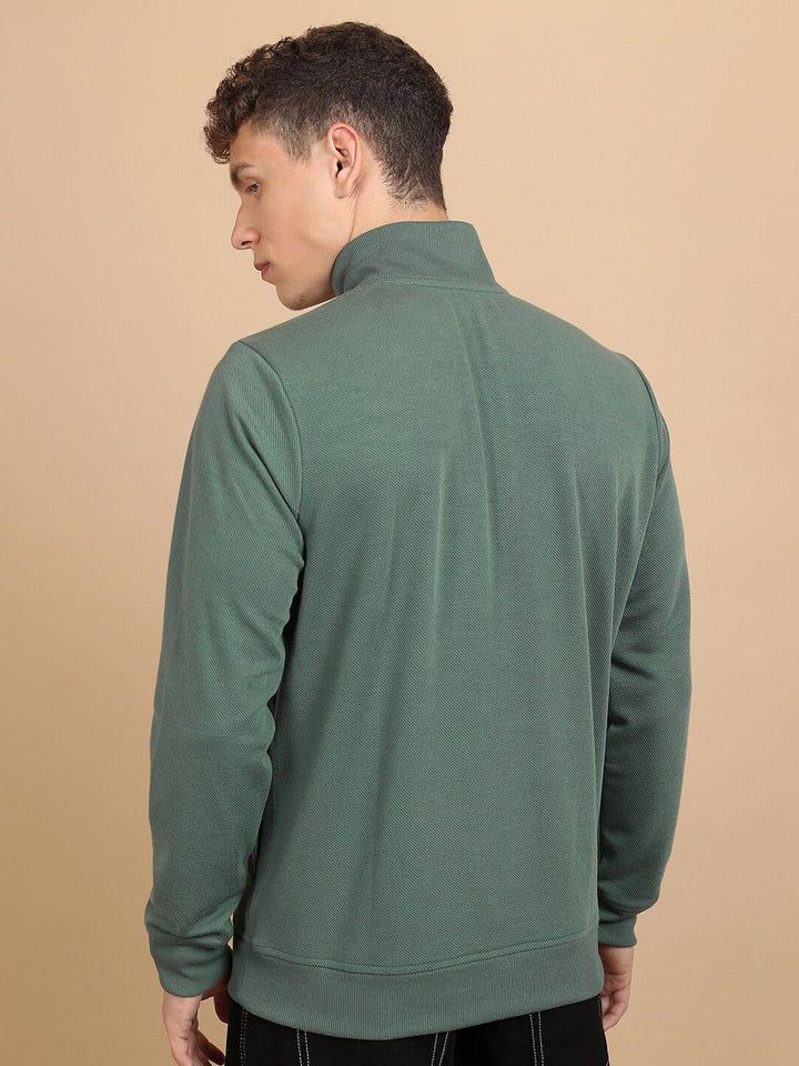 HIGHLANDER High Neck Half Zipper Pullover