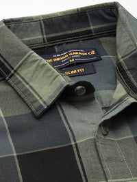 The Indian Garage Co Men Slim Fit Checked Casual Shirt