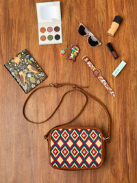 TEAL BY CHUMBAK Textured Swagger Sling Bag