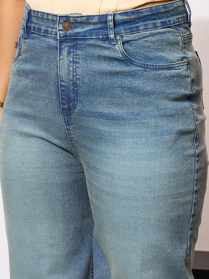 SASSAFRAS Curve Women PLus Size Comfort Acid Wash Clean Look Stretchable Jeans