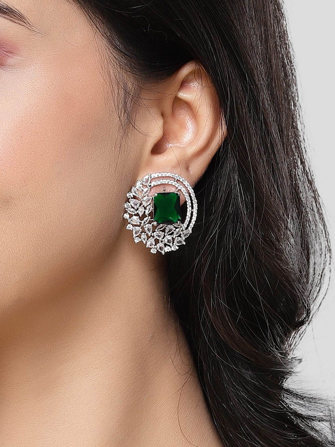 Karatcart Kubik Zirkonia Kontemporari Anting -anting