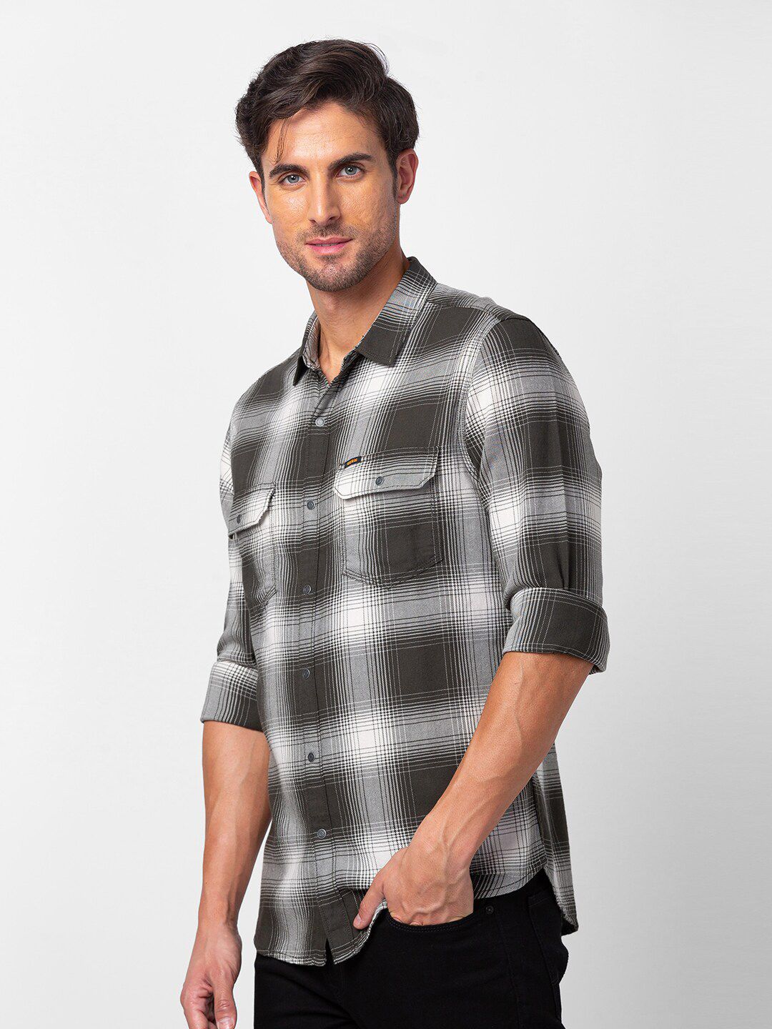 SPYKAR Men Slim Fit Checked Casual Shirt
