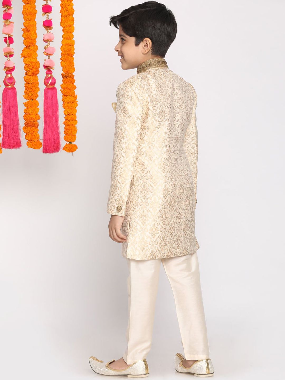 Vastramay Boys Beige & Cream-coloured Slim-Fit Sherwani Set