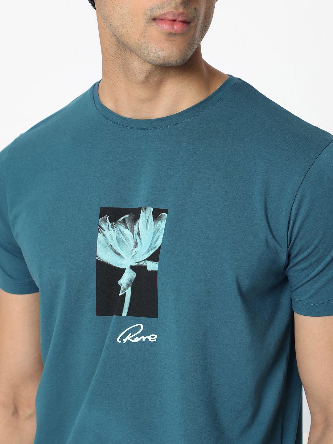 RARE RABBIT Men Dixie Graphic Printed Cotton Slim Fit T-Shirt