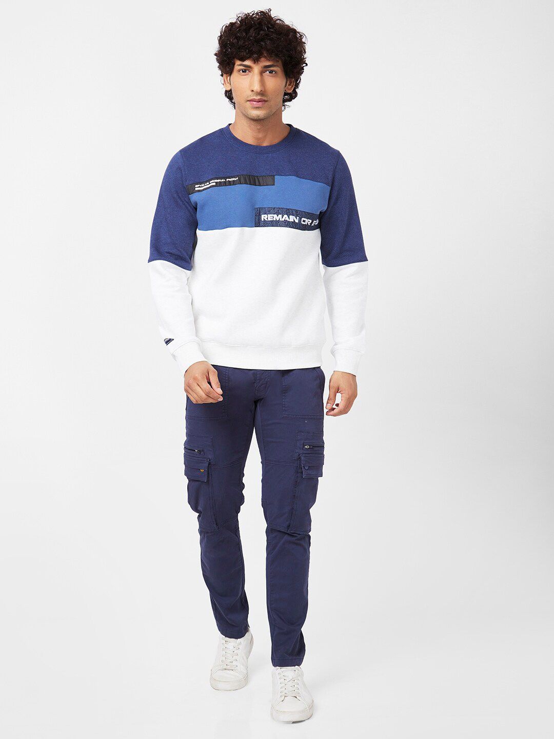 SPYKAR Colourblocked Cotton Pullover Sweatshirt