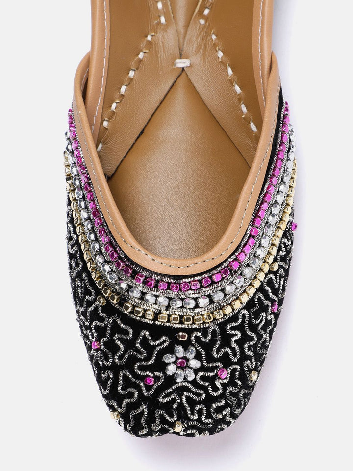 House of Pataudi Women Stone Embellished Ethnic Leather Mojaris