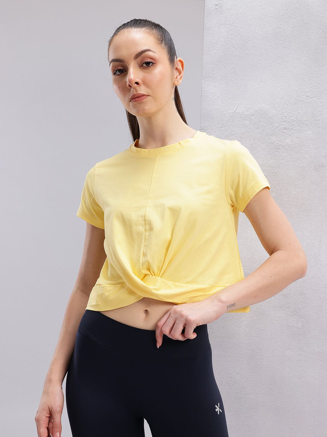 HRX by Hrithik Roshan Twisted Front Cotton Cropped Yoga T-shirt