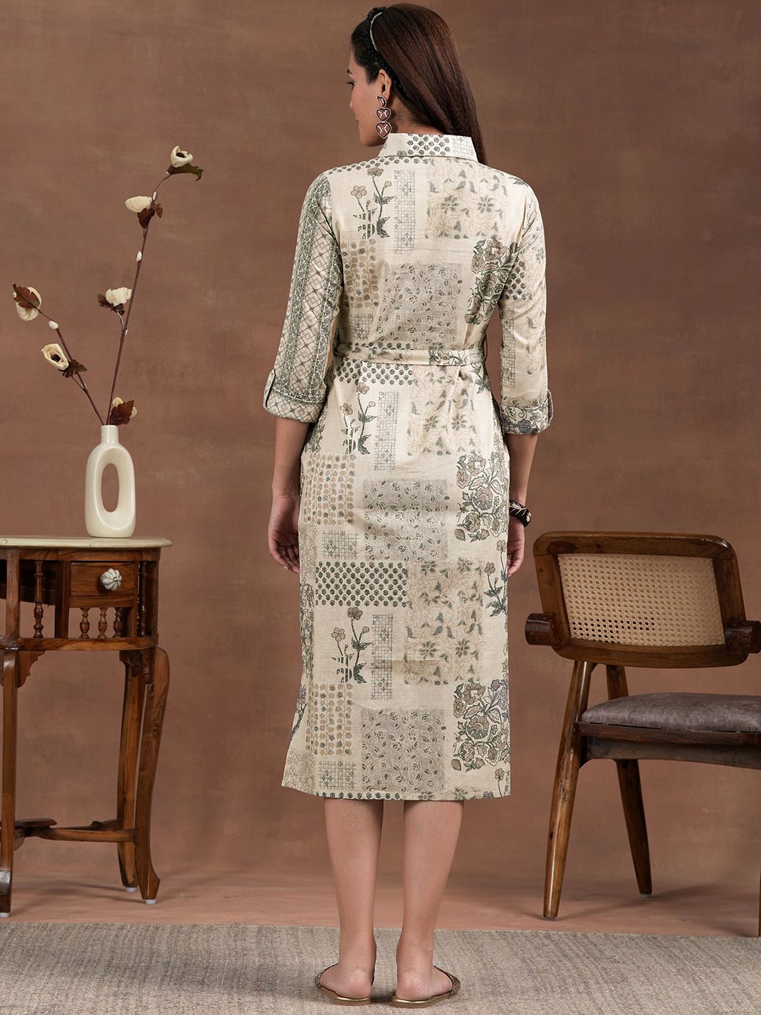 Libas Floral Printed Bell Straight Shirt Midi Dress With Waist Belt