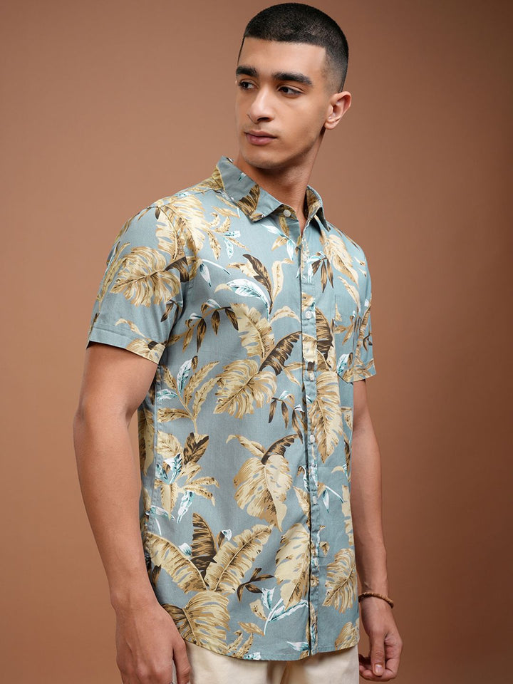 HIGHLANDER Men Blue Slim Fit Tropical Cotton Printed Casual Shirt