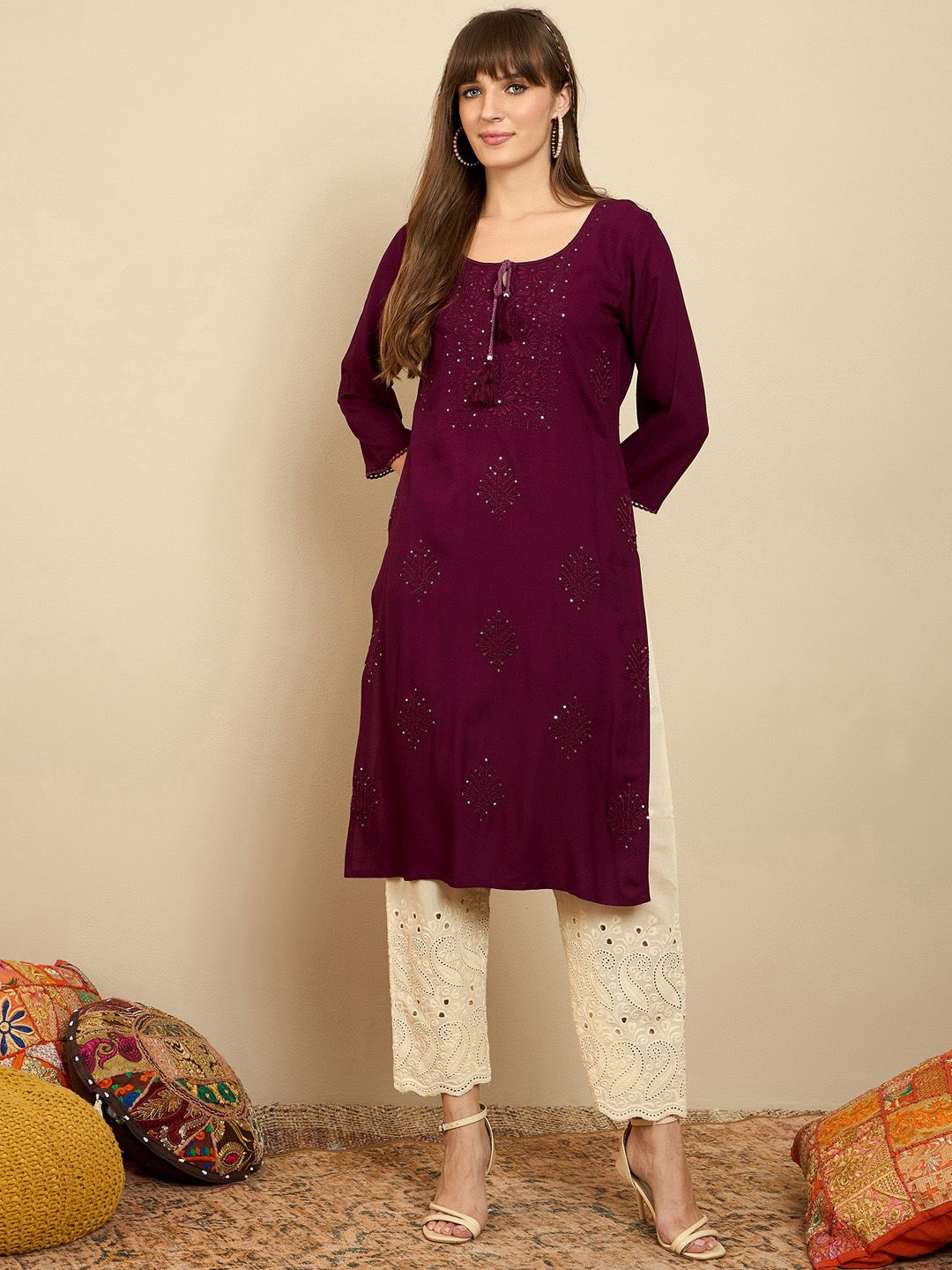 Indo Era Ethnic Motifs Embroidered Tie-Up Neck Thread Work Straight Kurta