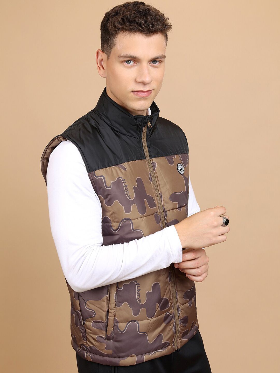 HIGHLANDER Camouflage Printed Puffer Jacket