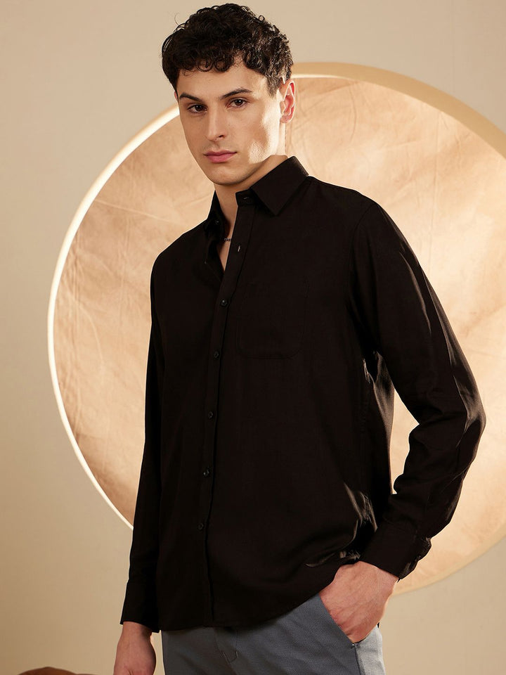 DENNISON Men Black Smart Slim Fit Solid Formal Wrinkle Free Shirt