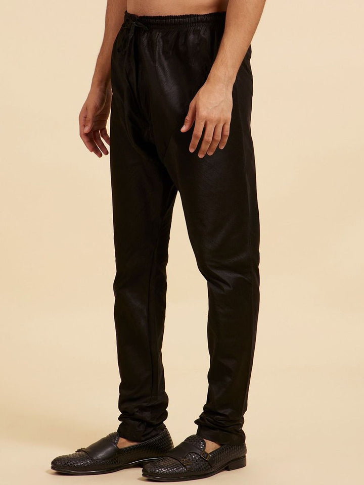 Diwas oleh Manyavar Men Mid Rise Churidar