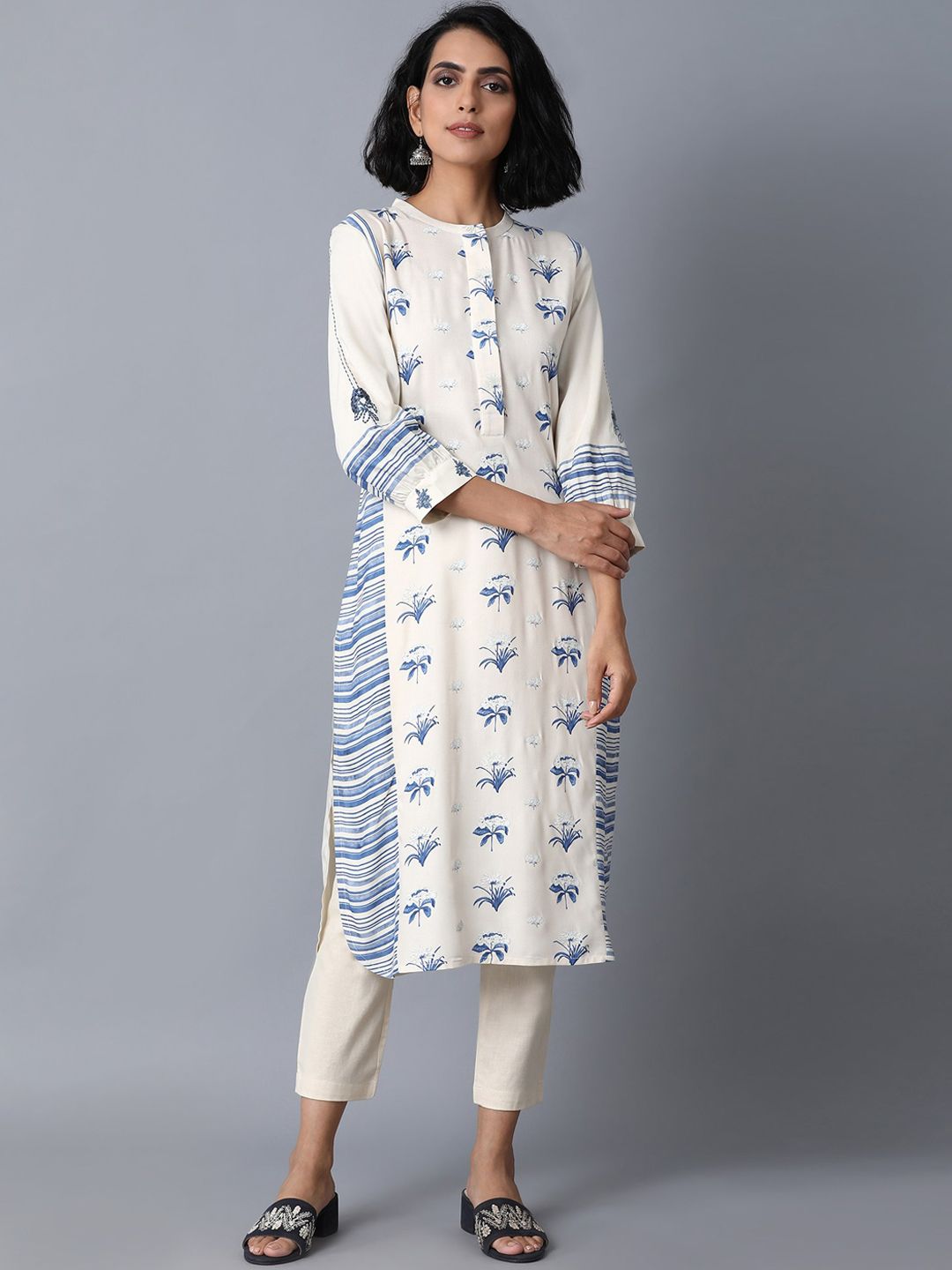 W Women Cream & Blue Printed A-Line Kurta
