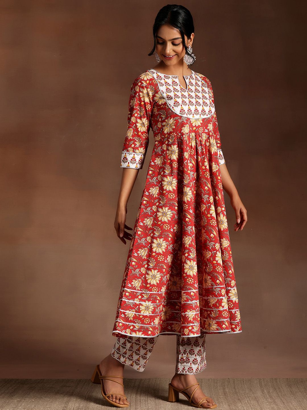 Libas Floral Printed Regular Gotta Patti Pure Cotton Kurta with Trouser & Dupatta
