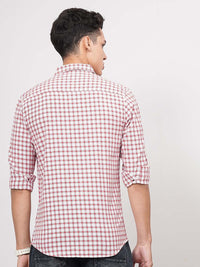 The Indian Garage Co Men White & Red Slim Fit Checked Casual Shirt