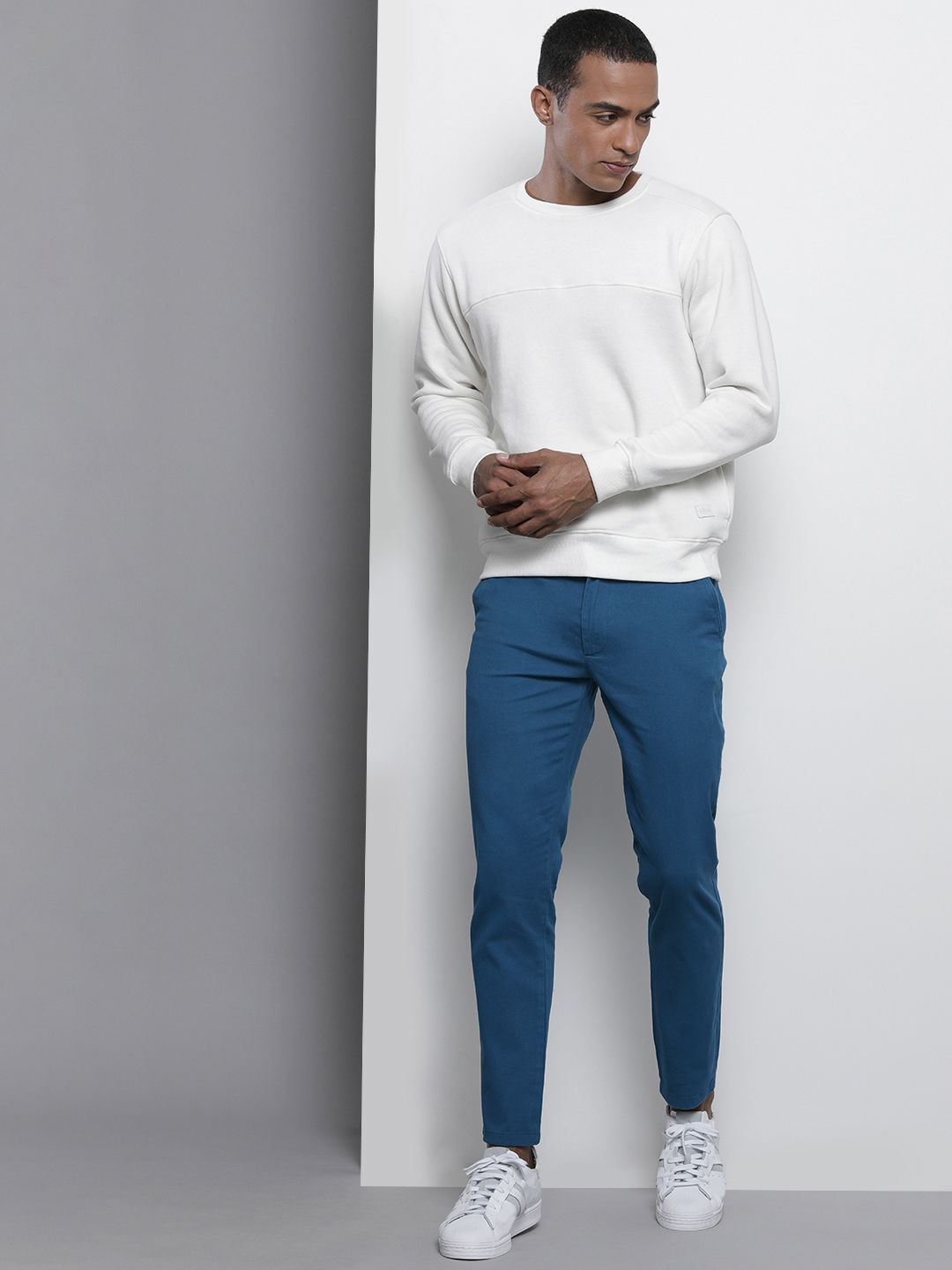 The Indian Garage Co Men Blue Slim Fit Chinos