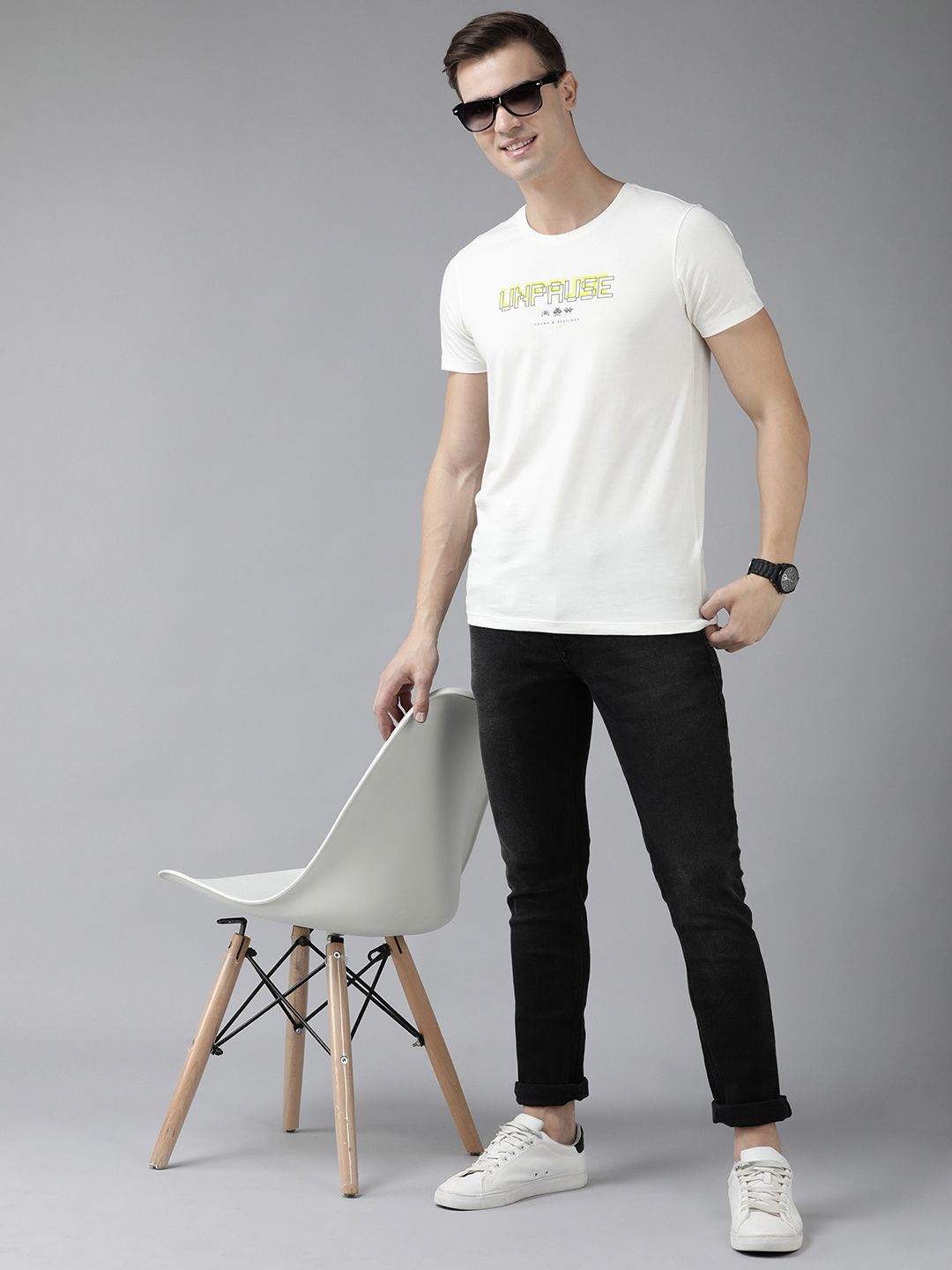 SPYKAR Men Typography Printed Round Neck T-shirt