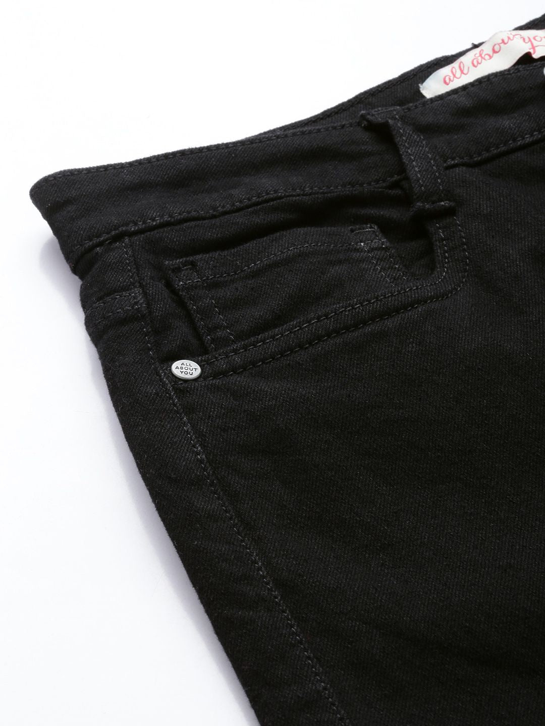 semua tentang anda wanita lurus sesuai dengan seluar jeans regangan tinggi
