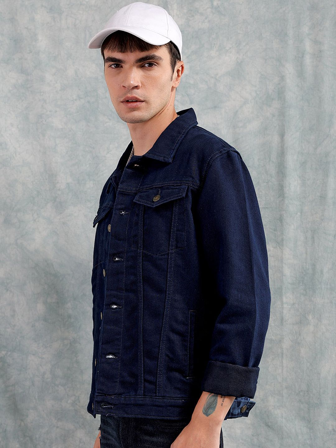 The Indian Garage Co Men Slim Fit Washed Denim Jacket with Flap Pockets
