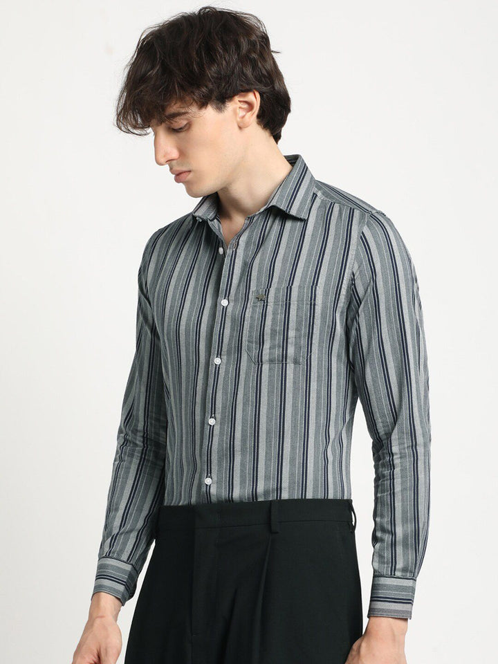 THE BEAR HOUSE Tailored Fit Long Sleeves Spread Collar Cotton Opaque Striped Formal Shirt