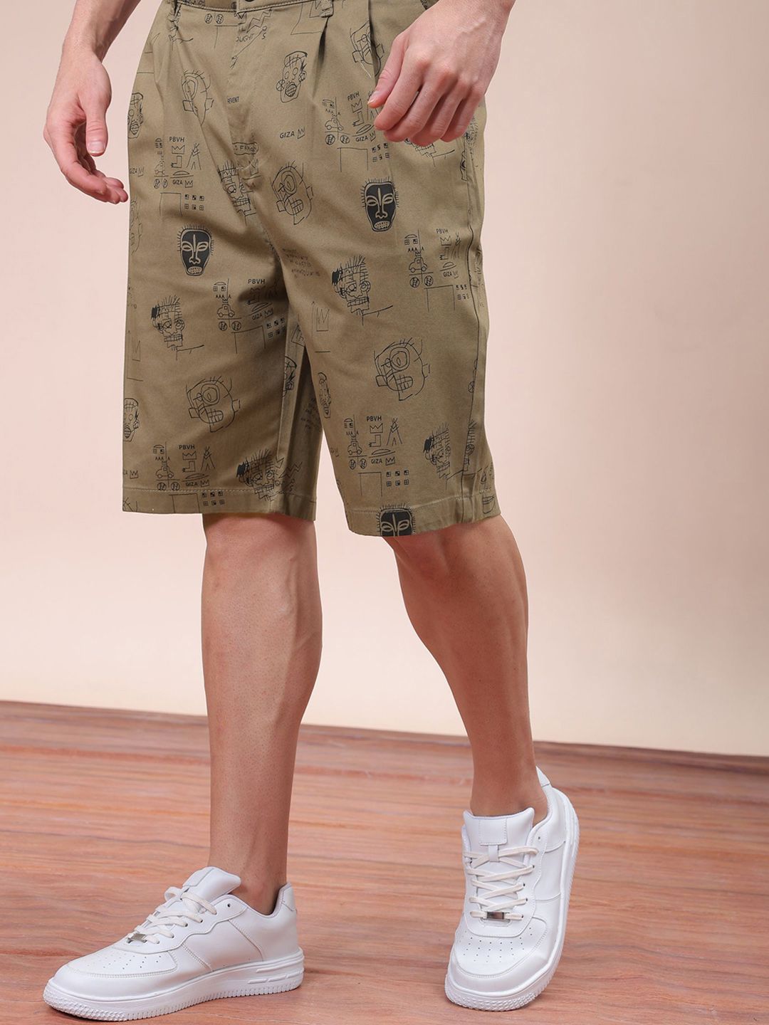 The Indian Garage Co Men Cotton Abstract Printed Shorts