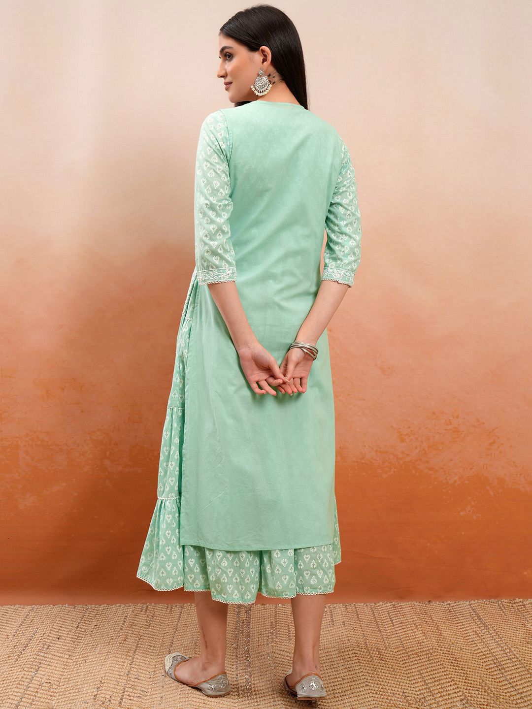 Vishudh Women Floral Embroidered Cotton A-Line Midi Dress