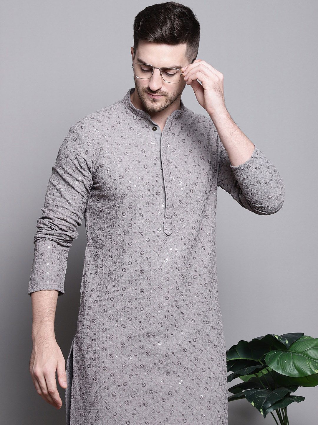 Jompers Ethnic Motifs Embroidered Sequinned Straight Kurta