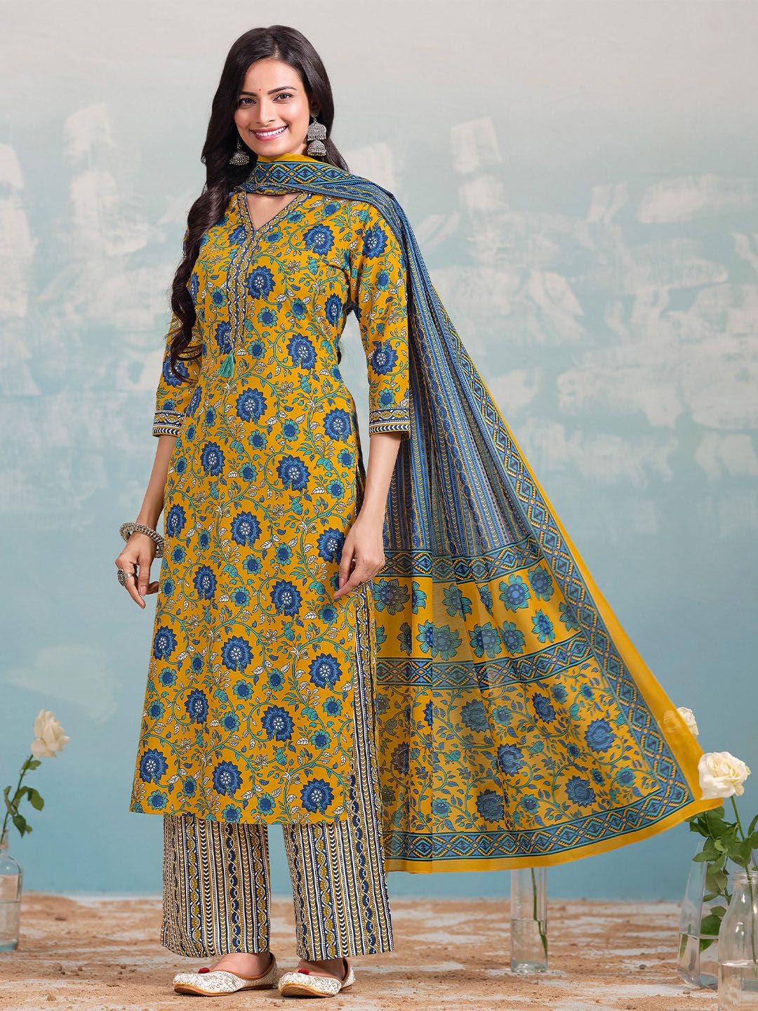 Varanga Women Floral Printed Regular Kurta with Trousers & With Dupatta