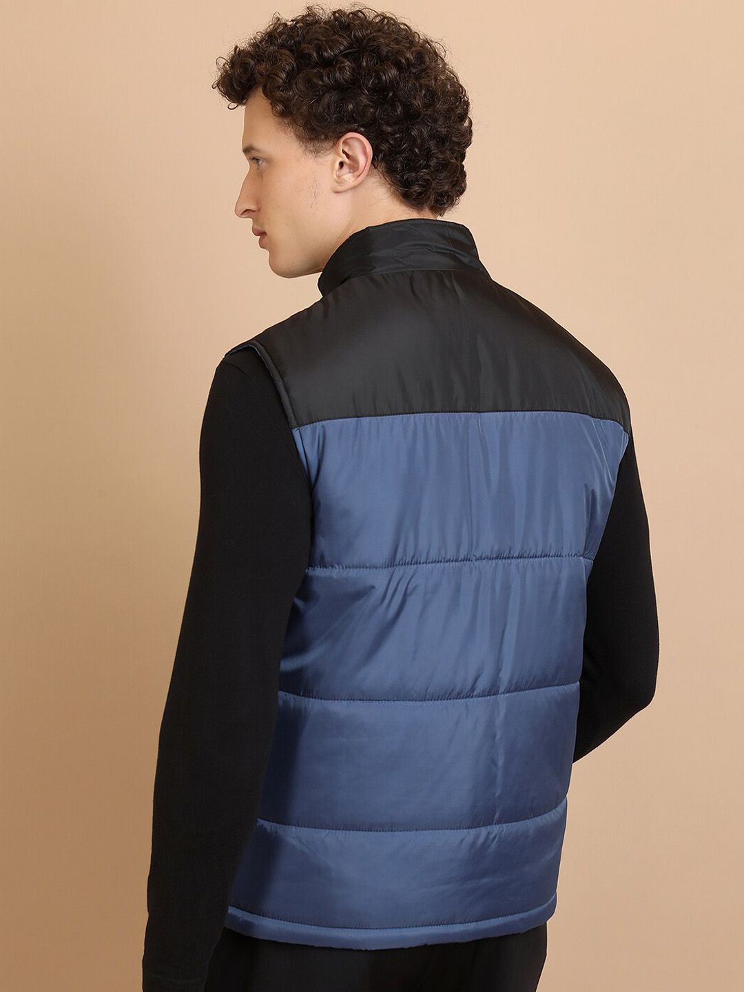 HIGHLANDER Colourblocked Mock Collar Padded Jacket