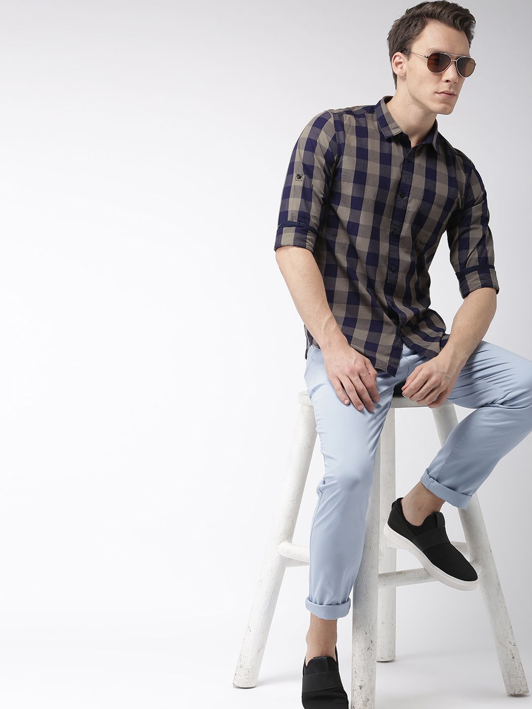 HIGHLANDER Men Navy Blue & Taupe Slim Fit Checked Casual Shirt
