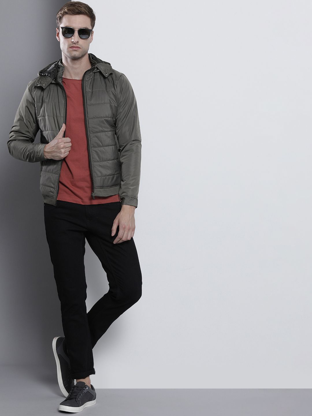 The Indian Garage Co Men Slim Fit Puffer Jacket with Detachable Hood