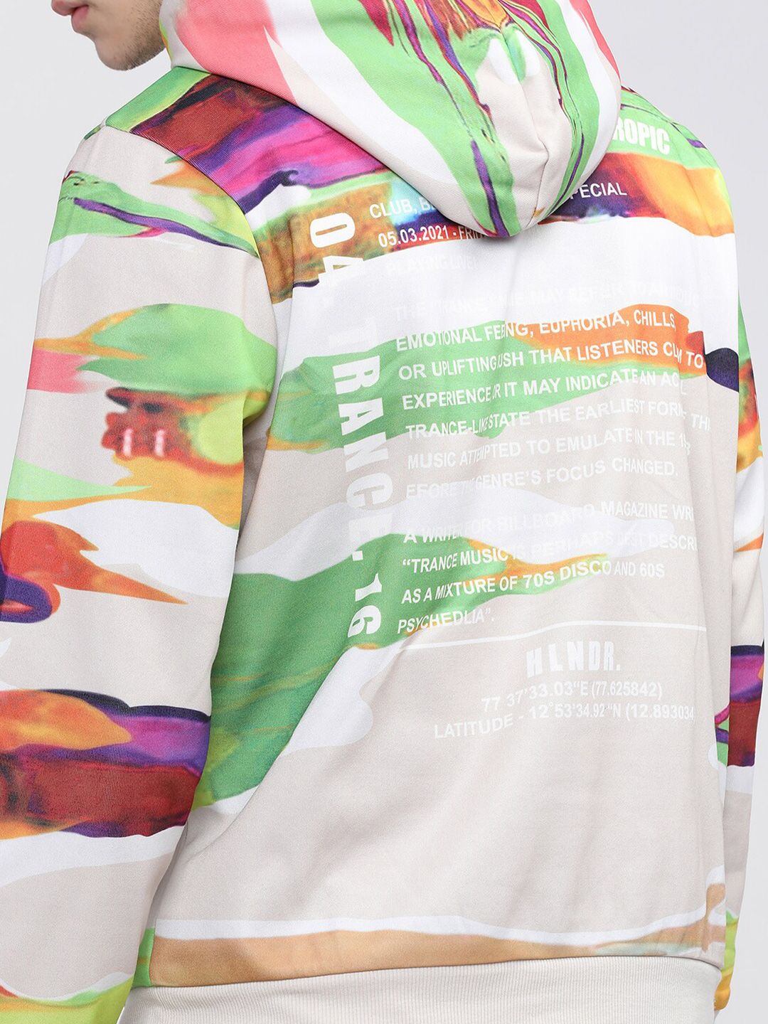 HIGHLANDER Men Cream-Coloured & Green Printed Hooded Sweatshirt