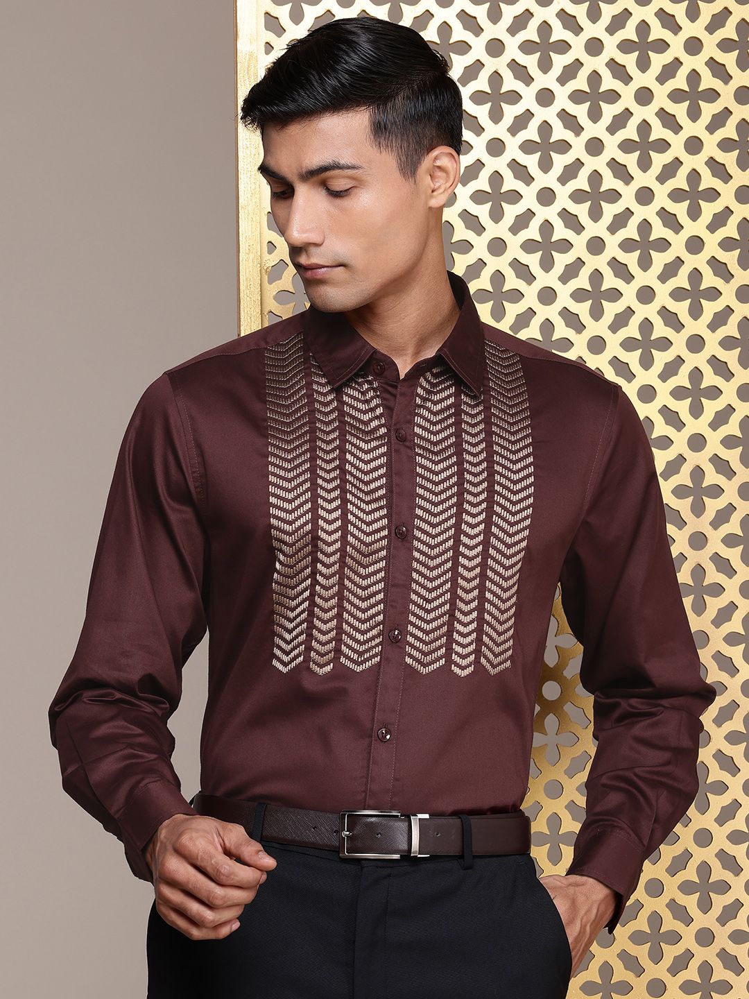 House of Pataudi Geometric Embroidered Pure Cotton Party Shirt