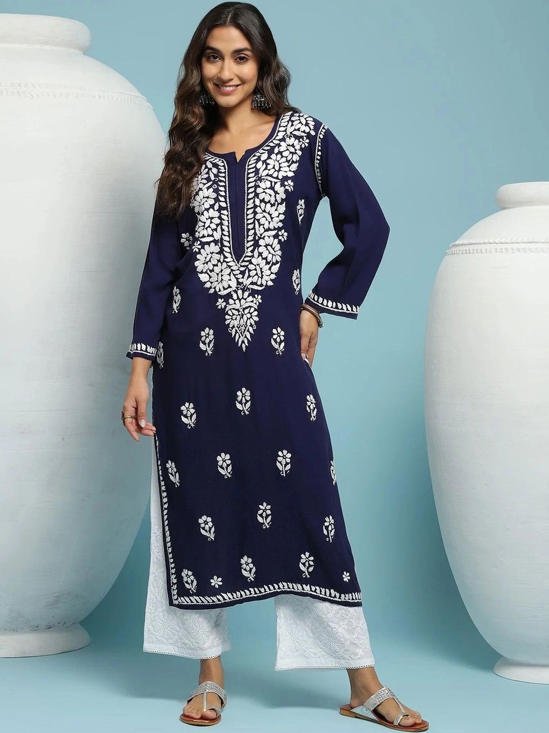 House of Chikankari Women Embroidered Chikankari Kurta