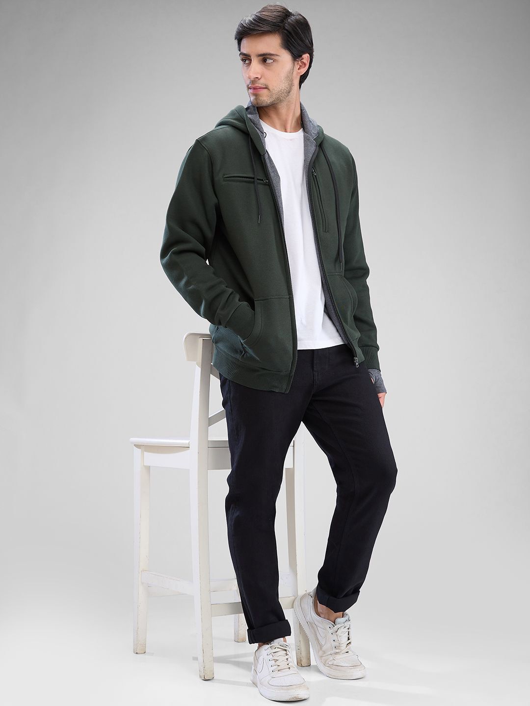 SPYKAR Men Solid Hooded Sweatshirt