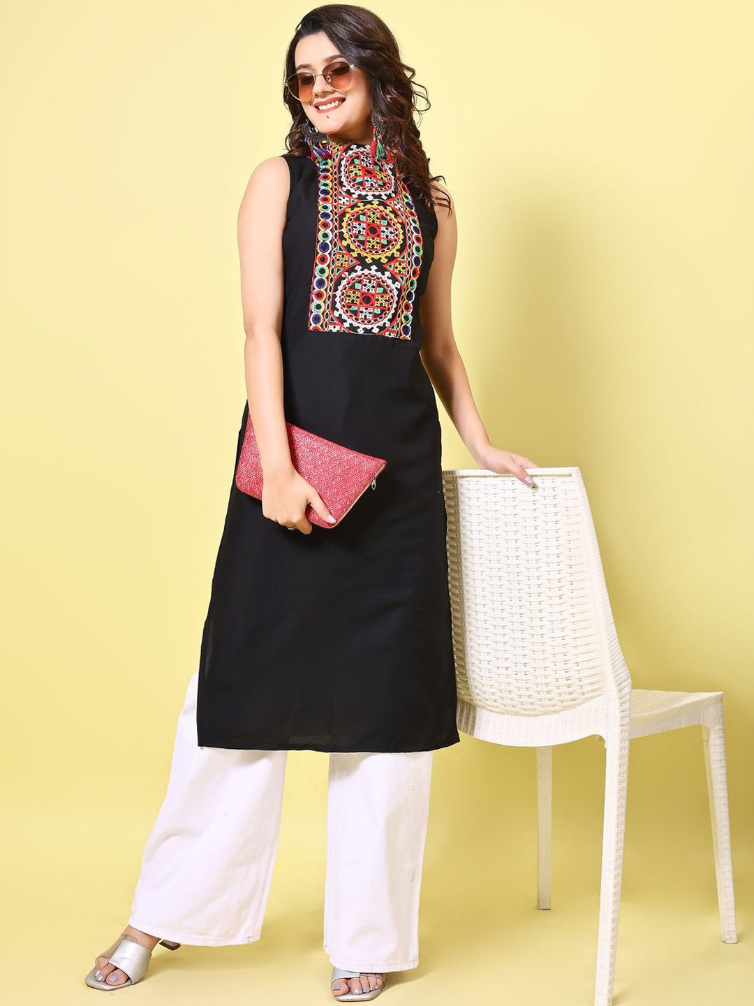 KALINI Ethnic Motifs Embroidered Tie-up Neck Mirror Work Straight Kurta