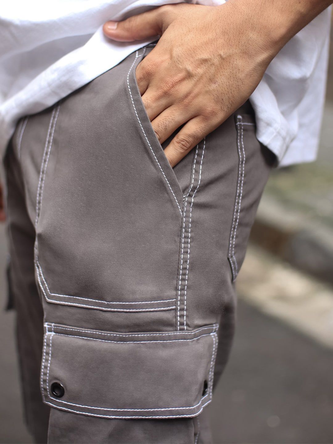 Powerlook Men Loose Fit Cotton Cargo Trousers