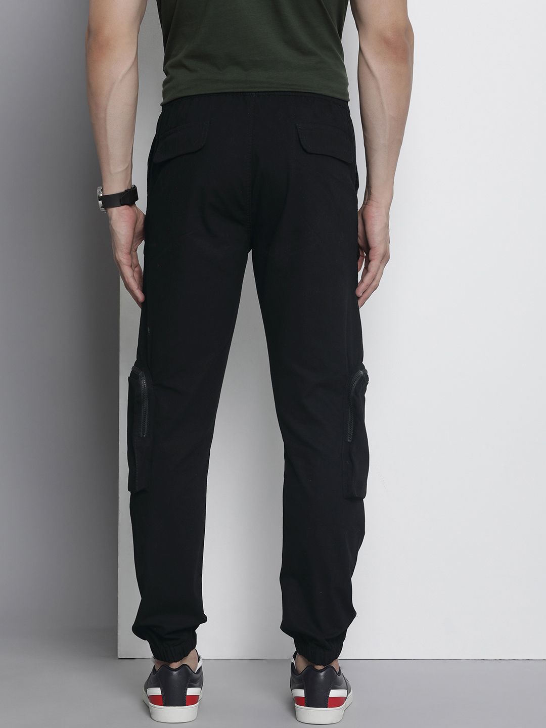 The Indian Garage Co Men Cotton Cargos Trousers
