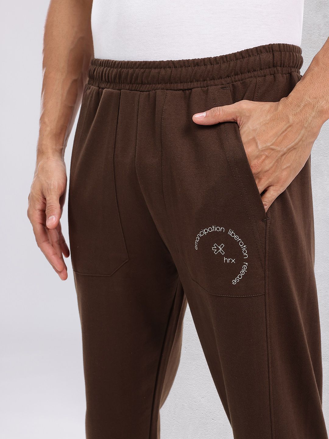 HRX by Hrithik Roshan Men Typography Print Detail Mid-Rise Yoga Joggers