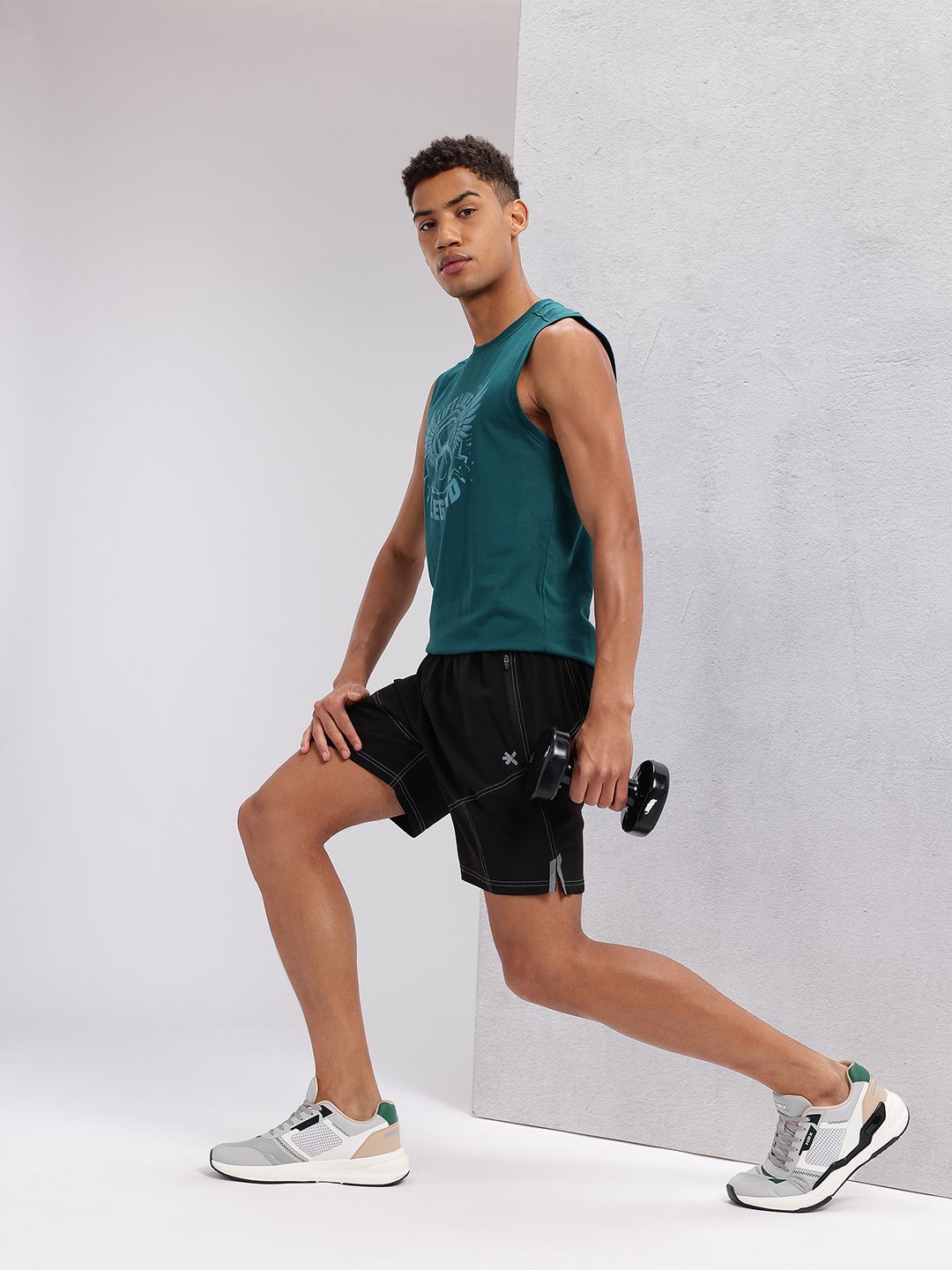 HRX by Hrithik Roshan Men Contrast Stitch Training Shorts