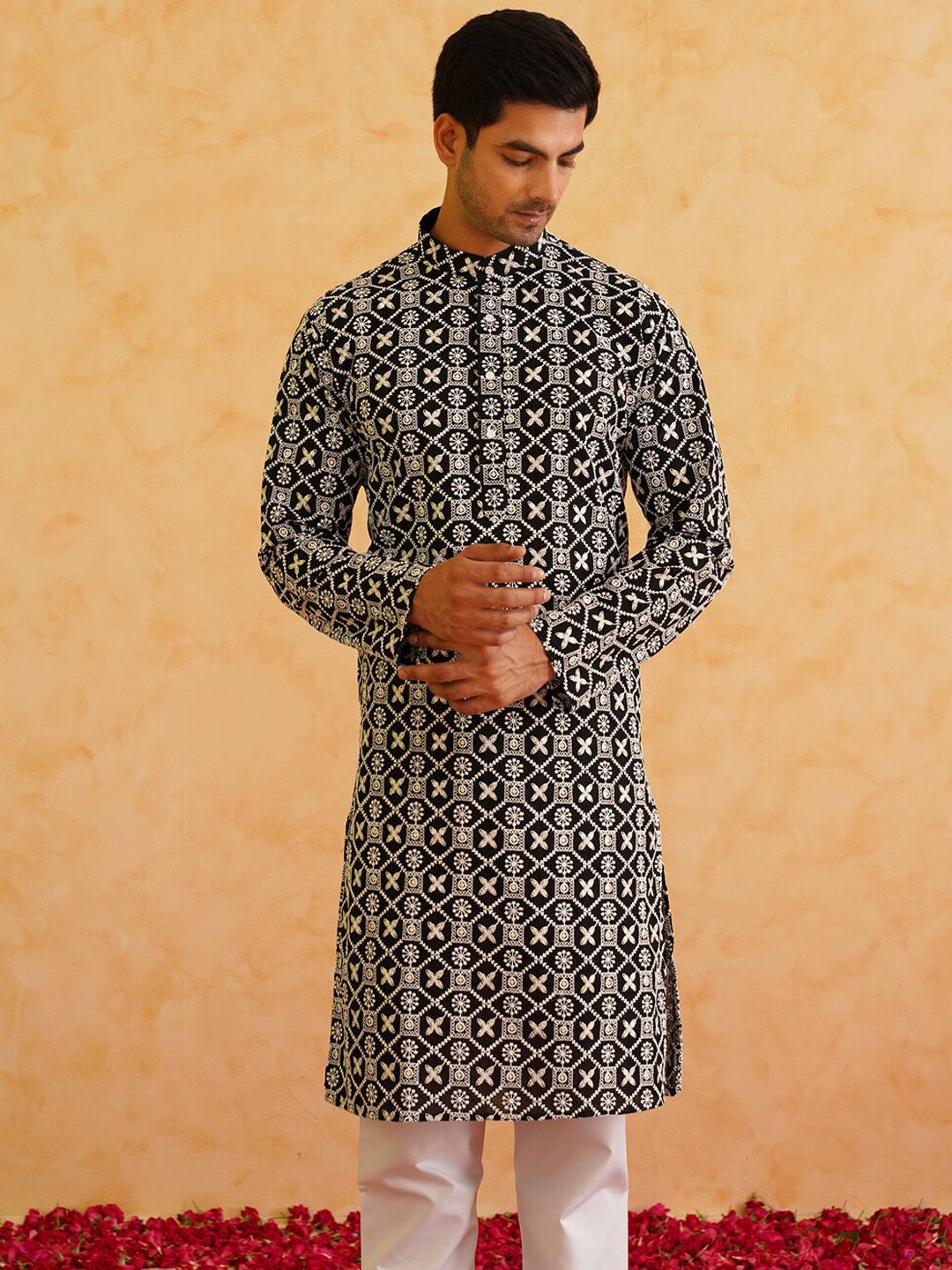 SOJANYA Ethnic Motifs Embroidered Regular Thread Work Pure Cotton Kurta with Churidar