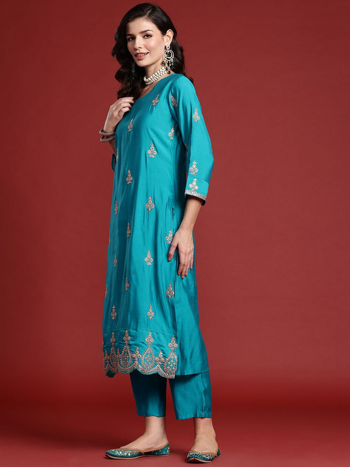 Indo Era Ethnic Motifs Embroidered Sequinned Kurta With Trousers & Dupatta