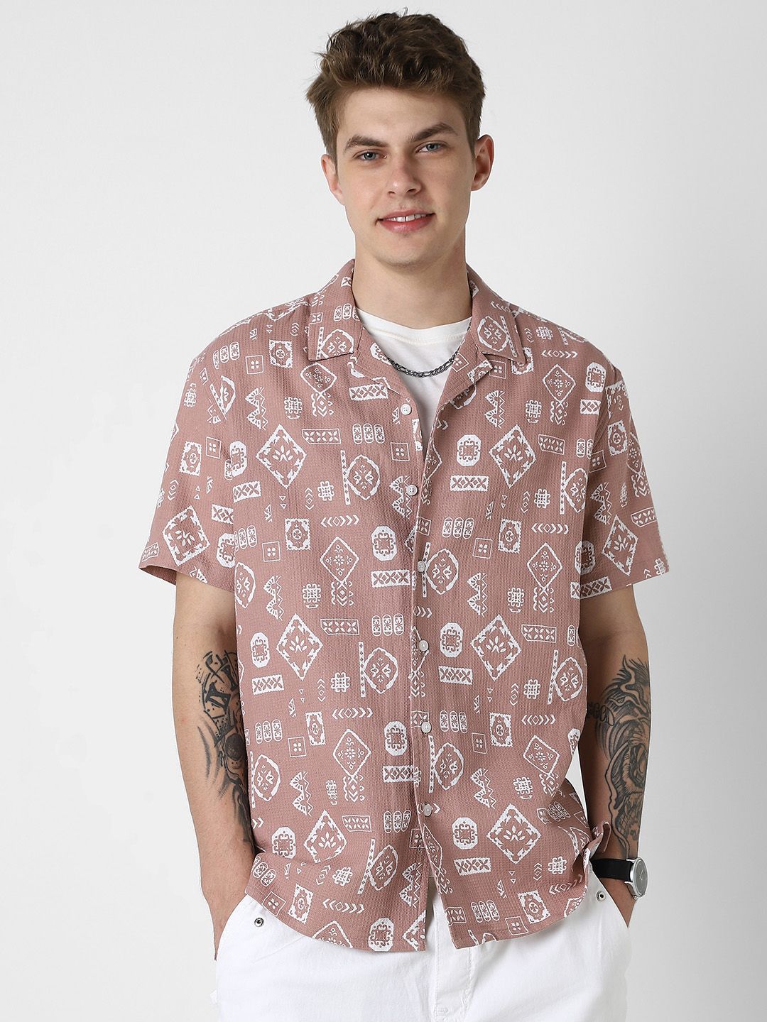 VASTRADO Men Classic Opaque Printed Casual Shirt