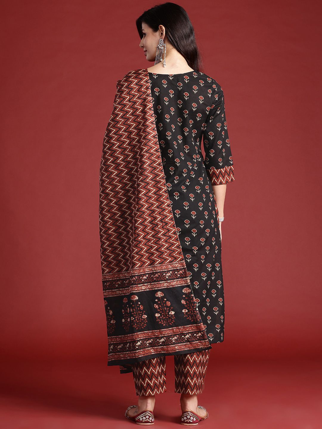 Indo Era Ethnic Motifs Printed Pure Cotton Kurta With Trousers & Dupatta